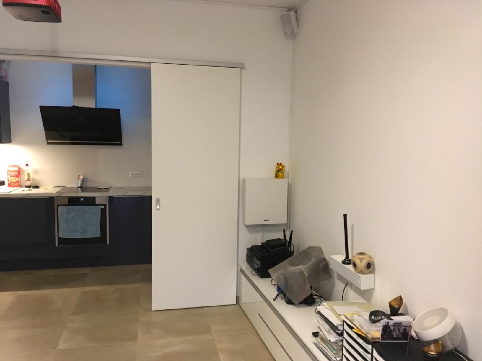 Fina Bass für kleine Zimmer