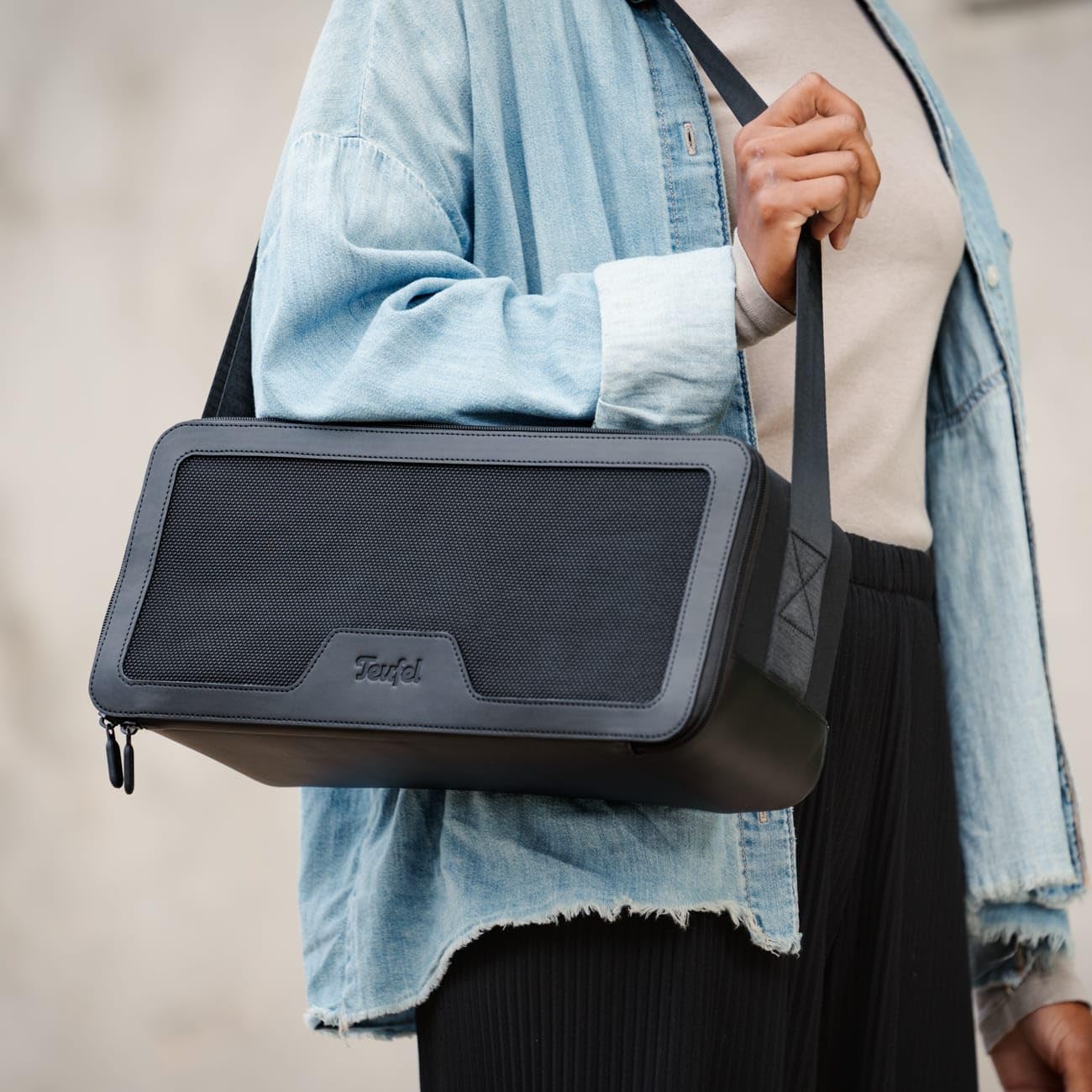 teufel-boomster-bag-robuste-transporttasche-mit-tragegurt-f-r-boomster-4-und-boo image 3