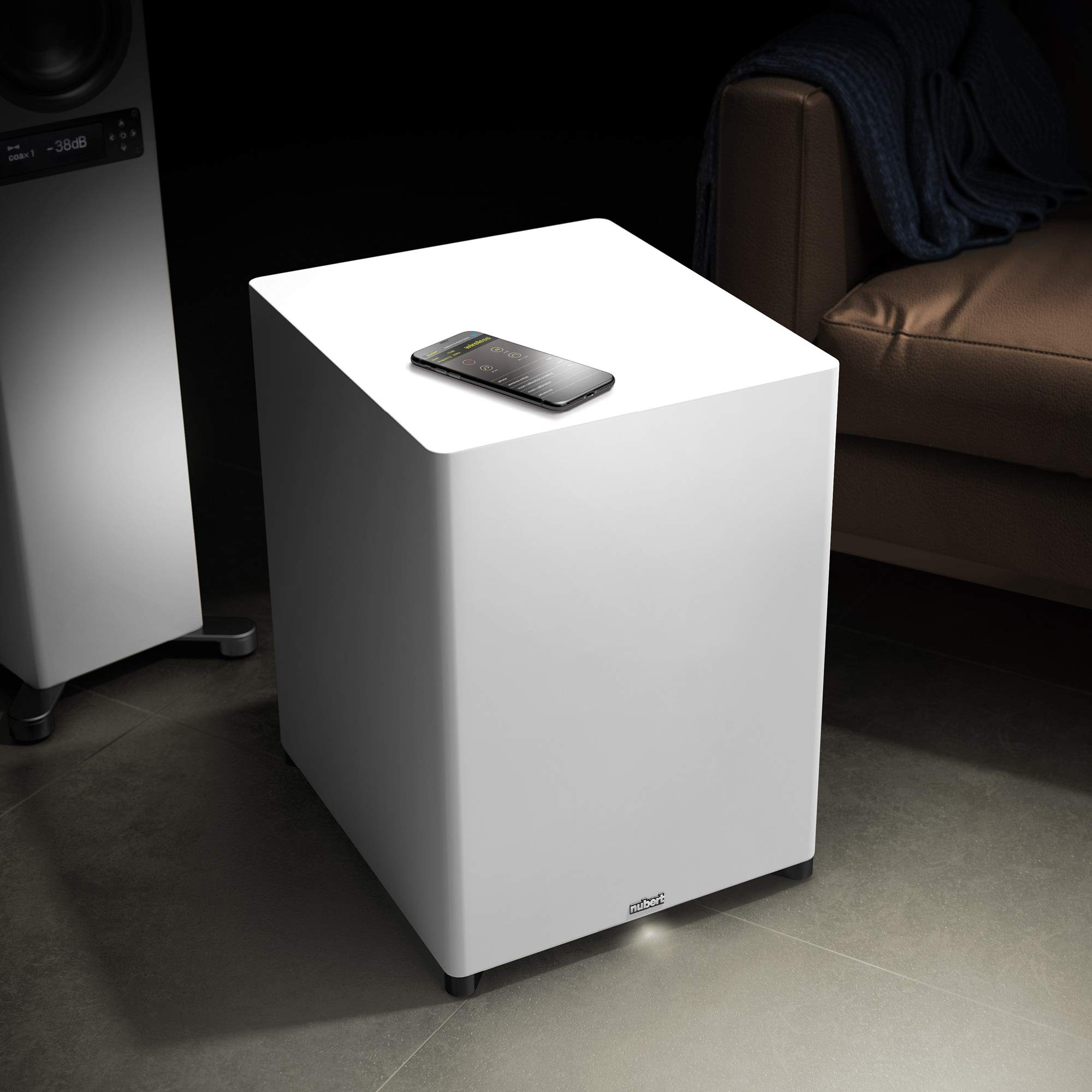 nubert-nusub-xw-900-subwoofer-schwarz-aktiver-downfire-subwoofer-mit-380-watt-27 image 5