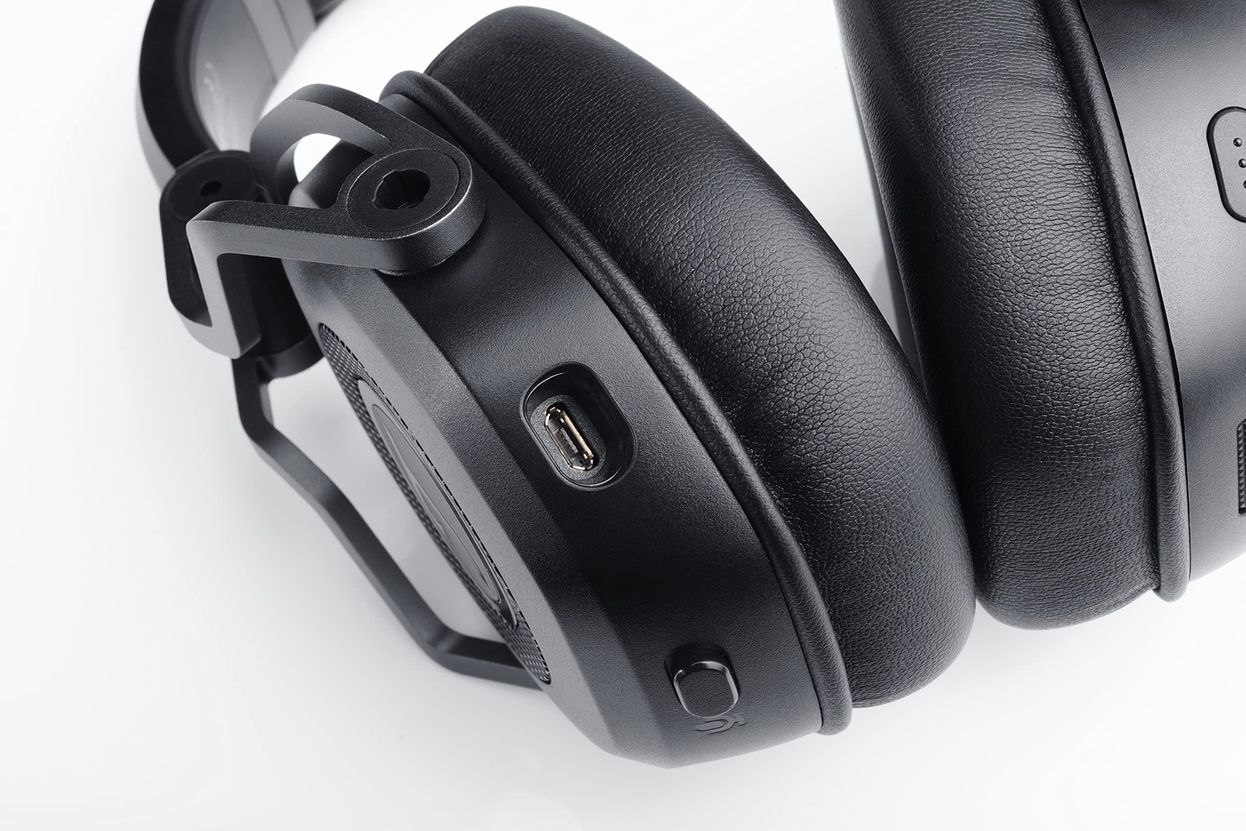 teufel-cage-gaming-headset-mit-virtuellem-7-1-surround-sound-usb-soundkarte-und- image 5